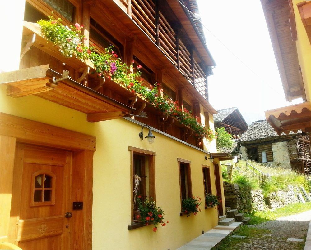 Casa Walser Hotel Riva Valdobbia Exterior foto